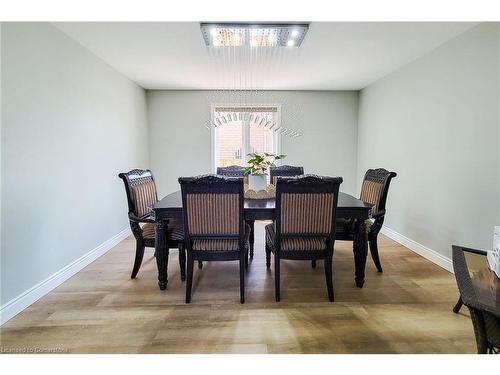 55 Alexsia Court, Hamilton, ON - Indoor Photo Showing Dining Room