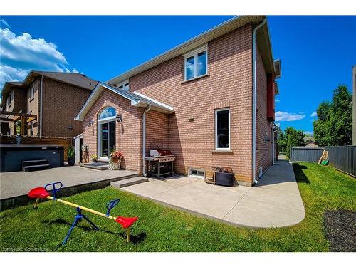 55 Alexsia Court, Hamilton, ON - Outdoor With Exterior