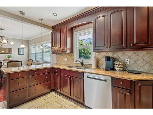 148 Boxley Road, Burlington, ON - Indoor Photo Showing Kitchen With Double Sink