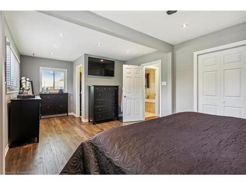 148 Boxley Road, Burlington, ON - Indoor Photo Showing Bedroom