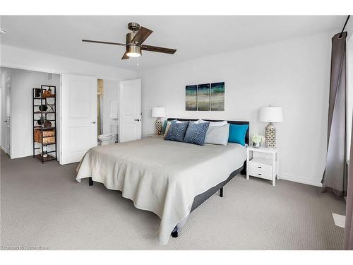 4165 Cassandra Drive, Beamsville, ON - Indoor Photo Showing Bedroom