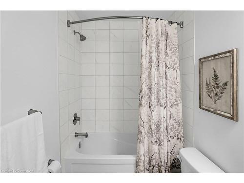 4165 Cassandra Drive, Beamsville, ON - Indoor Photo Showing Bathroom