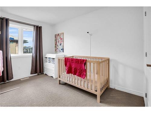 4165 Cassandra Drive, Beamsville, ON - Indoor Photo Showing Bedroom