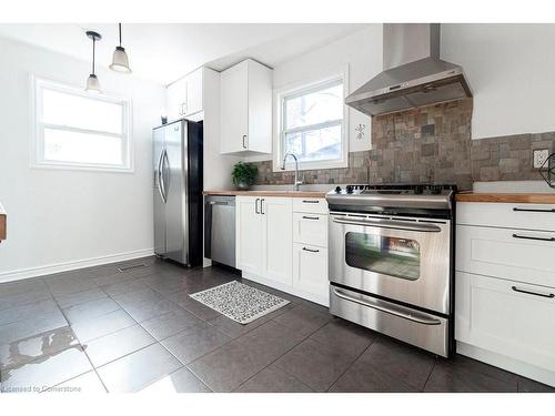 325 Hunter Street W, Hamilton, ON - Indoor Photo Showing Kitchen