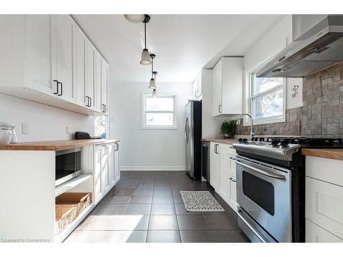 325 Hunter Street W, Hamilton, ON - Indoor Photo Showing Kitchen