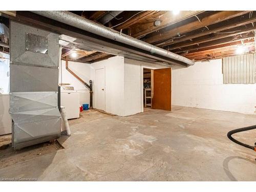 325 Hunter Street W, Hamilton, ON - Indoor Photo Showing Basement