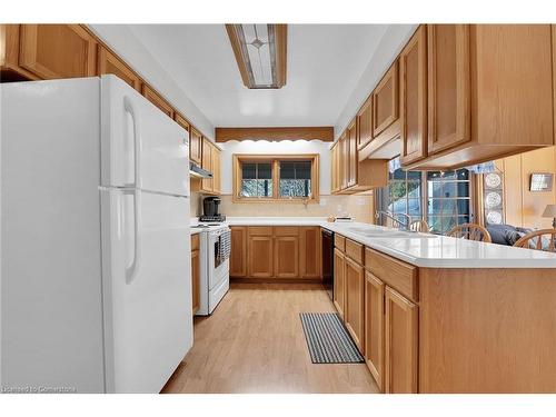 1500 Concession 7 Townsend Road, Waterford, ON - Indoor Photo Showing Kitchen