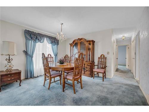 130 Jarrett Place, Dunnville, ON - Indoor Photo Showing Dining Room