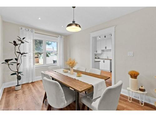 99 Belview Avenue, Hamilton, ON - Indoor Photo Showing Dining Room