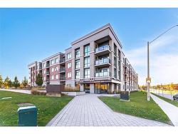 409-1 Redfern Street  Hamilton, ON L9C 0E6