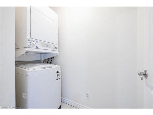 803-135 James Street South Street, Hamilton, ON - Indoor Photo Showing Laundry Room