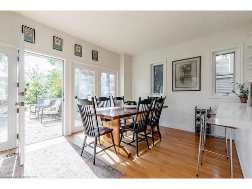 106 Victoria Street, Dundas, ON - Indoor Photo Showing Dining Room