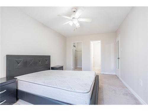 804-1966 Main Street W, Hamilton, ON - Indoor Photo Showing Bedroom