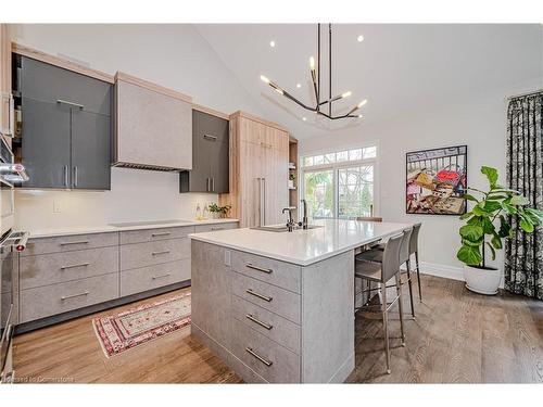 21-4360 Millcroft Park Drive, Burlington, ON - Indoor Photo Showing Kitchen