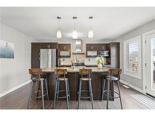 14 Carroll Lane Lane, Brantford, ON - Indoor Photo Showing Kitchen With Upgraded Kitchen