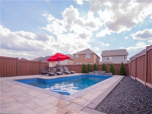 14 Carroll Lane Lane, Brantford, ON - Outdoor With In Ground Pool With Backyard