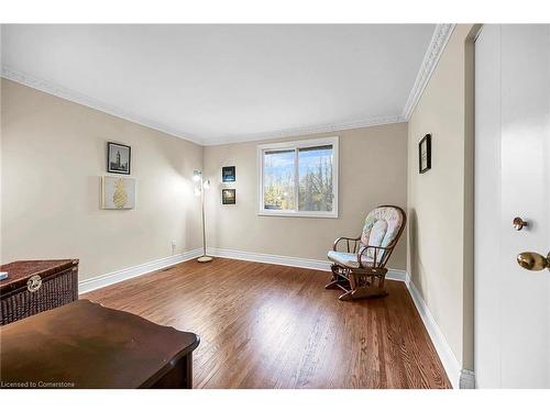 54 Little John Road, Dundas, ON - Indoor