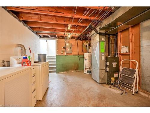 54 Little John Road, Dundas, ON - Indoor Photo Showing Basement