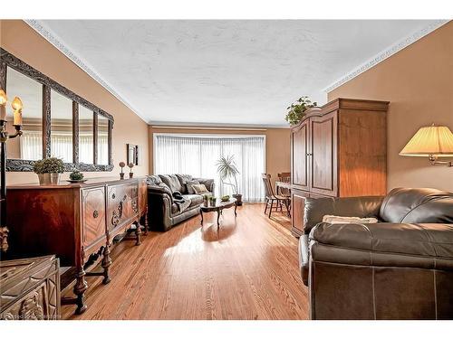 54 Little John Road, Dundas, ON - Indoor