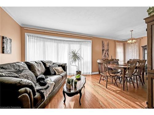 54 Little John Road, Dundas, ON - Indoor