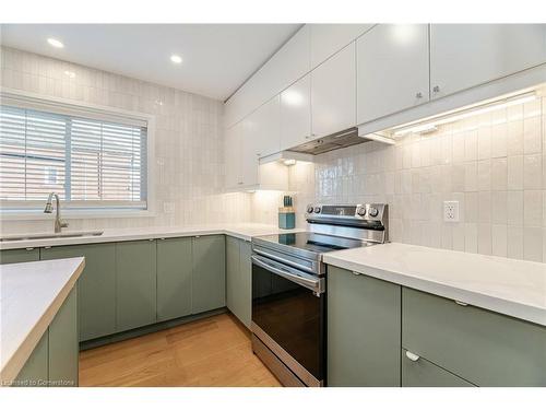 86 Gage Avenue N, Hamilton, ON - Indoor Photo Showing Kitchen With Upgraded Kitchen