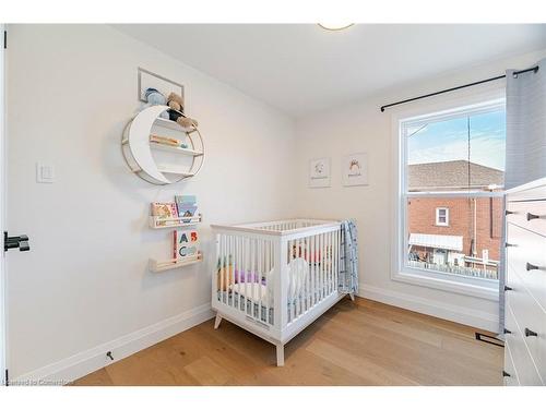 86 Gage Avenue N, Hamilton, ON - Indoor Photo Showing Bedroom