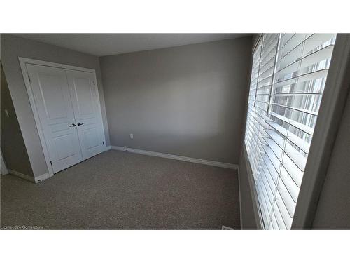 9 Ladybell Lane Lane, Hamilton, ON - Indoor Photo Showing Other Room