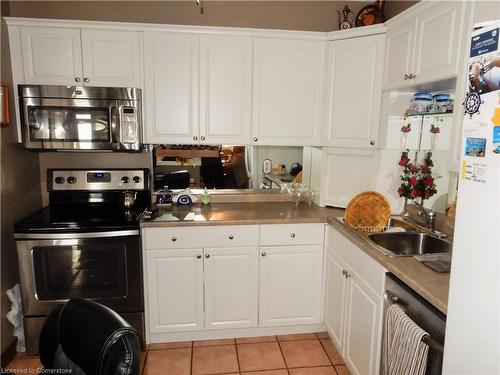 1512-500 Green Road, Stoney Creek, ON - Indoor Photo Showing Kitchen