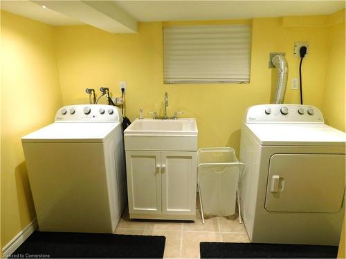 264 Wexford Avenue S, Hamilton, ON - Indoor Photo Showing Laundry Room