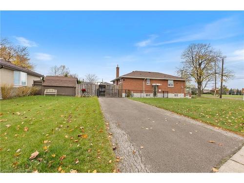 814 Tenth Avenue, Hamilton, ON - Outdoor