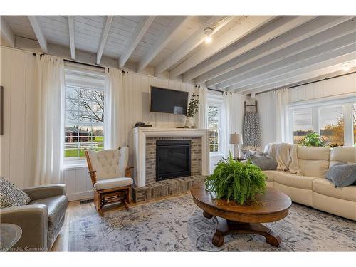 4028 River Road Road, Caledonia, ON - Indoor Photo Showing Living Room With Fireplace