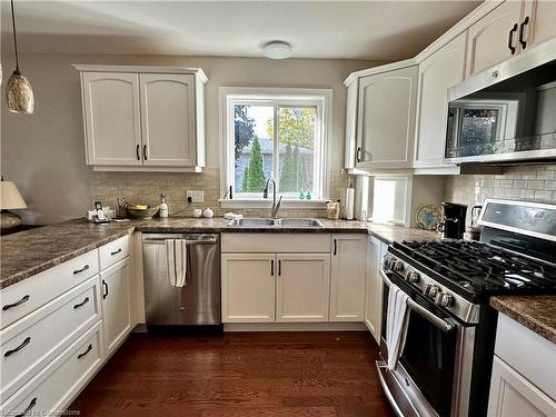 138 Concession Road W, Dunnville, ON - Indoor Photo Showing Kitchen With Stainless Steel Kitchen With Double Sink