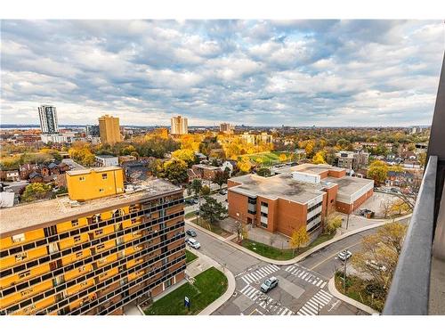 1401-150 Charlton Avenue E, Hamilton, ON - Outdoor With View