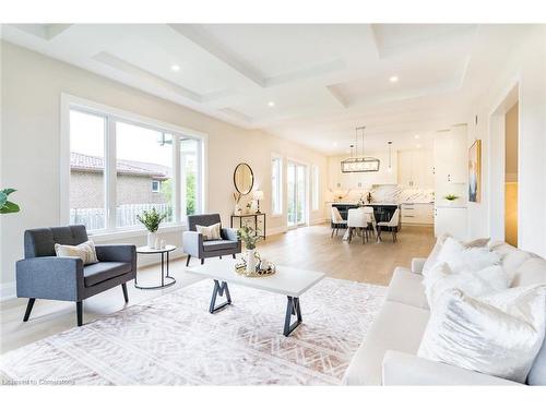 1 West Avenue, Stoney Creek, ON - Indoor Photo Showing Living Room