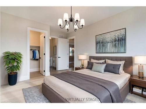 1 West Avenue, Stoney Creek, ON - Indoor Photo Showing Bedroom