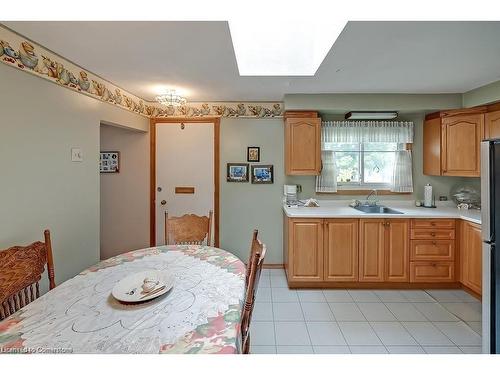 290 Upper Paradise Road, Hamilton, ON - Indoor