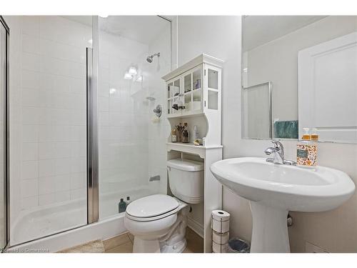 1004-385 Prince Of Wales Drive, Mississauga, ON - Indoor Photo Showing Bathroom