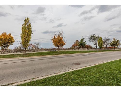 405C-5 East 36Th Street, Hamilton, ON - Outdoor With View