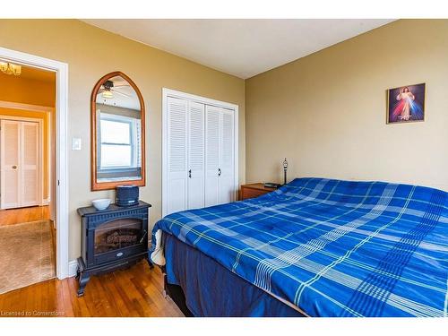 405C-5 East 36Th Street, Hamilton, ON - Indoor Photo Showing Bedroom