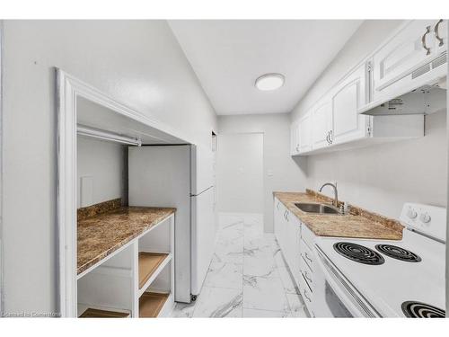 245 Stadacona Avenue, Ancaster, ON - Indoor Photo Showing Kitchen