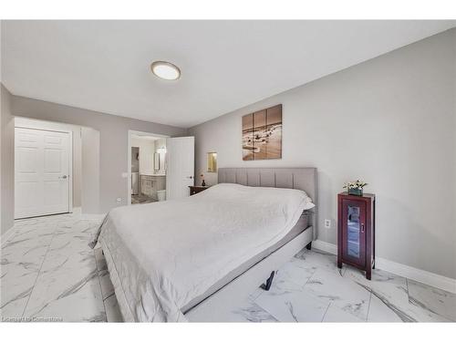 245 Stadacona Avenue, Ancaster, ON - Indoor Photo Showing Bedroom