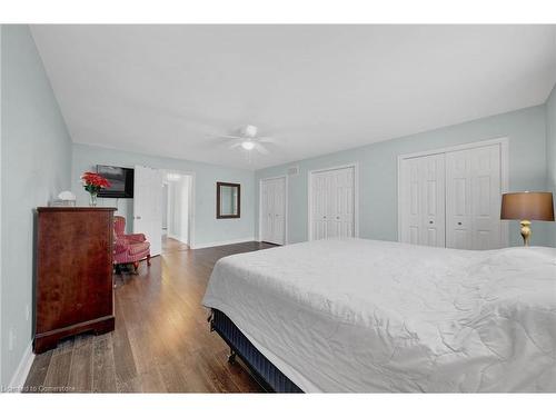 245 Stadacona Avenue, Ancaster, ON - Indoor Photo Showing Bedroom