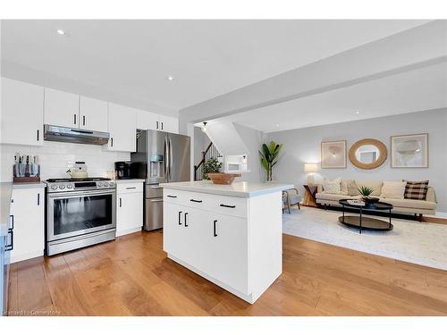 53 Diana Avenue, Grimsby, ON - Indoor Photo Showing Kitchen