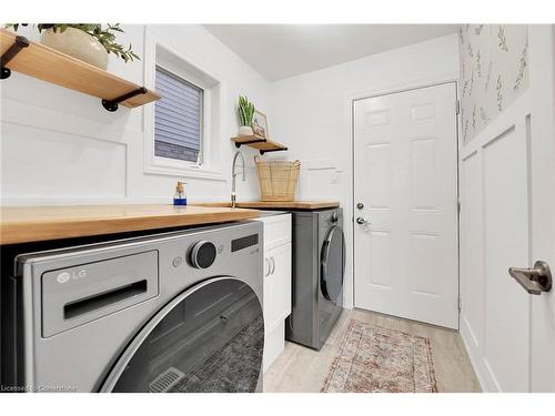 53 Diana Avenue, Grimsby, ON - Indoor Photo Showing Laundry Room