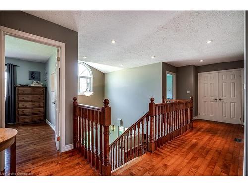 108 Sunnyridge Road, Ancaster, ON - Indoor Photo Showing Other Room