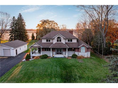 108 Sunnyridge Road, Ancaster, ON - Outdoor With Facade