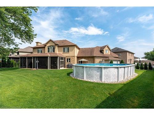 8881 Joseph Court, Niagara Falls, ON - Outdoor With Above Ground Pool With Backyard With Exterior