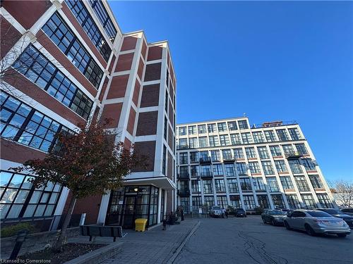 216-404 King Street W, Waterloo, ON - Outdoor With Facade