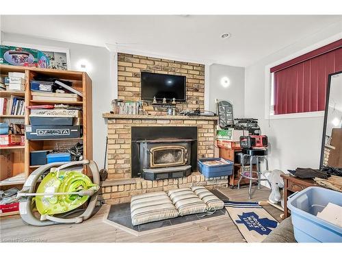 1629 Glancaster Road, Glanbrook, ON - Indoor Photo Showing Living Room With Fireplace