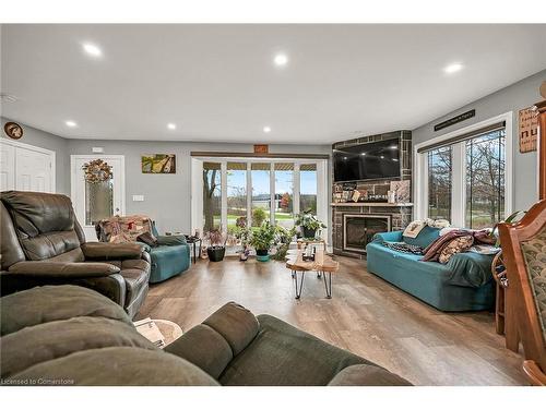 1629 Glancaster Road, Glanbrook, ON - Indoor Photo Showing Living Room With Fireplace